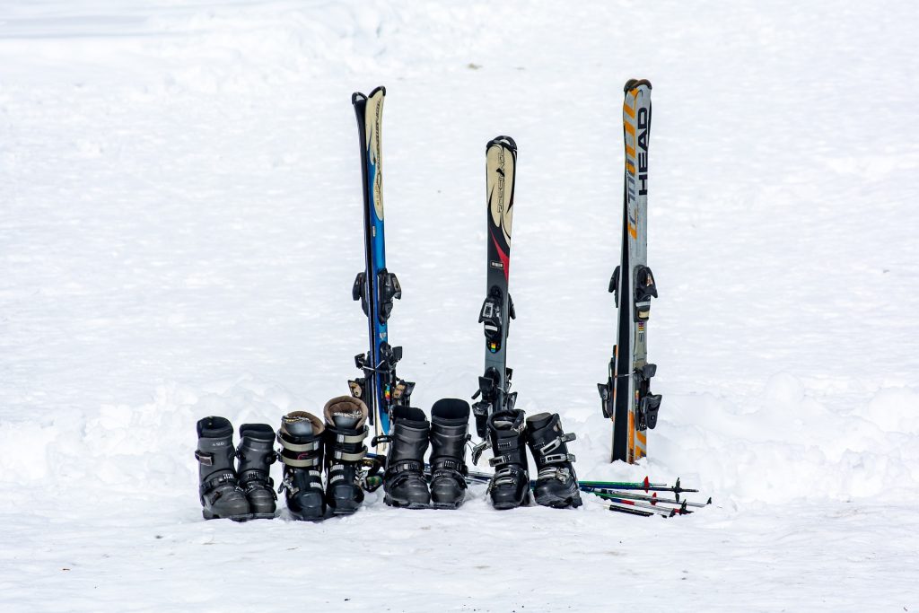 10% discount to our guests on ski equipment rental.